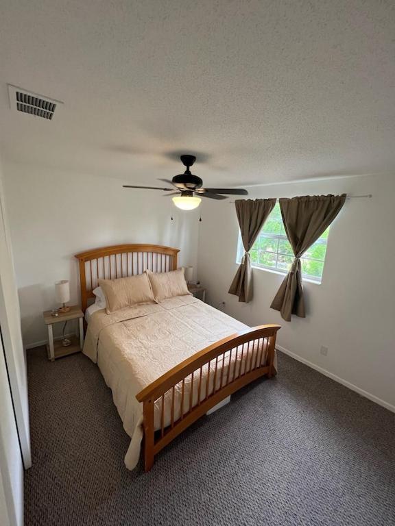 House Of Shells, Beautiful Garden, Fenced Yard, Dog Friendly, Fire Pit! Villa Crystal River Luaran gambar